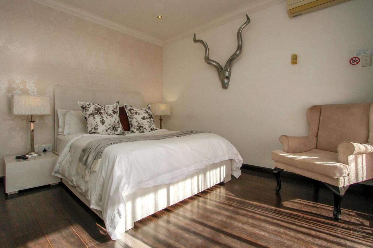 Sanchia Luxury Guest House Durban Exterior photo